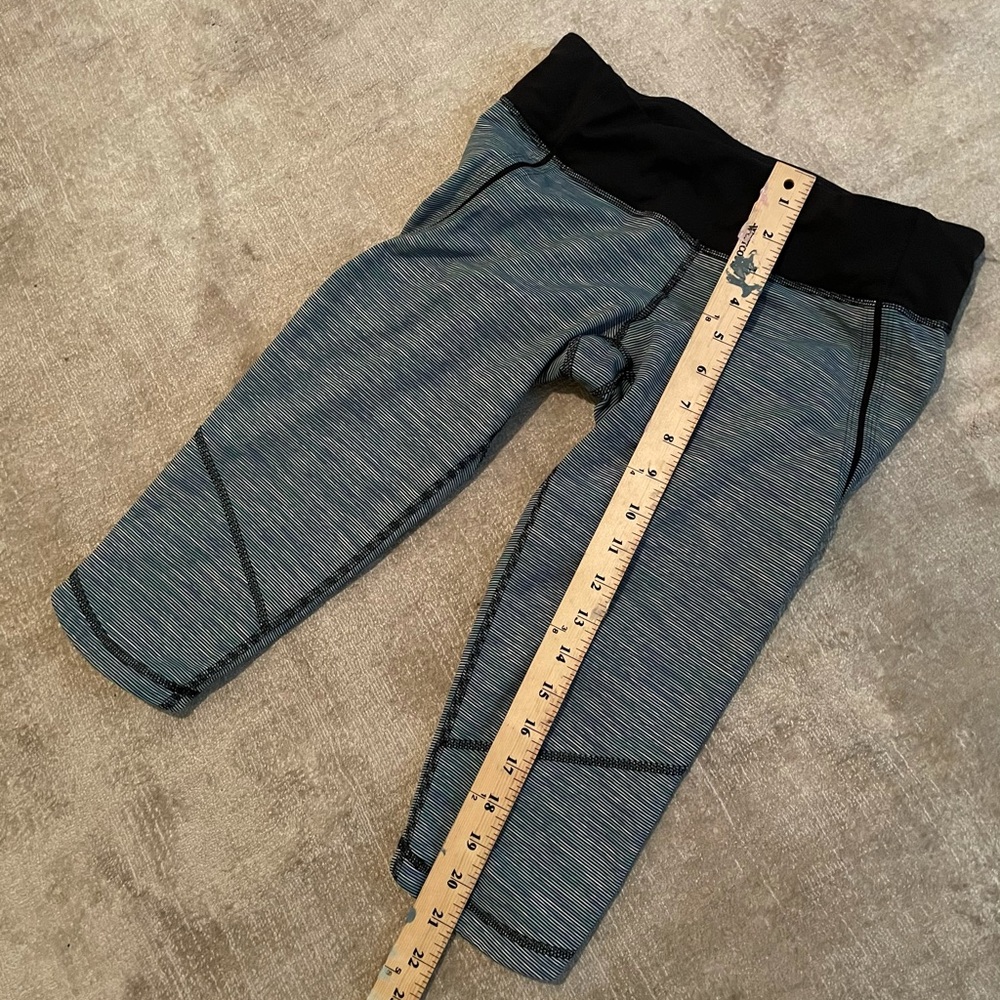 Lululemon capris